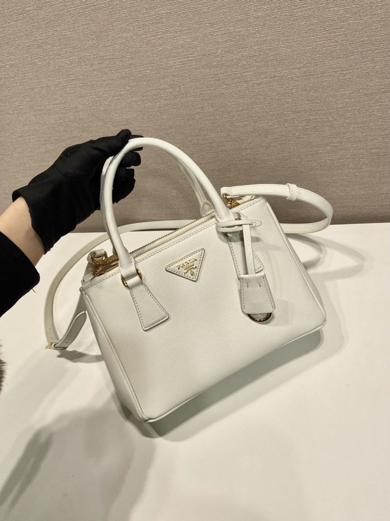 Pra*a top handle bags